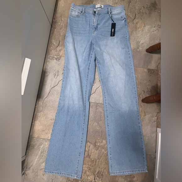 Straight leg jeans - Picture 1 of 3